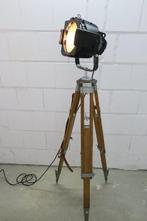 Theater Lamp - Staande lamp - Aluminium, Staal, Hout