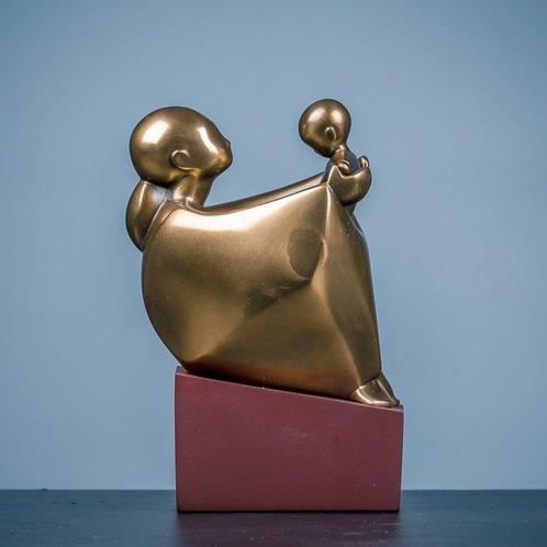 Parastone - Ed van Rosmalen - Figuur - Parastone luxury gift, Antiek en Kunst, Curiosa en Brocante