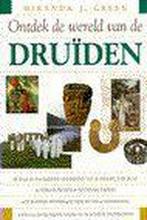 Ontdek de wereld van de druïden 9789023009733 M.J. Green, Boeken, Verzenden, Gelezen, M.J. Green