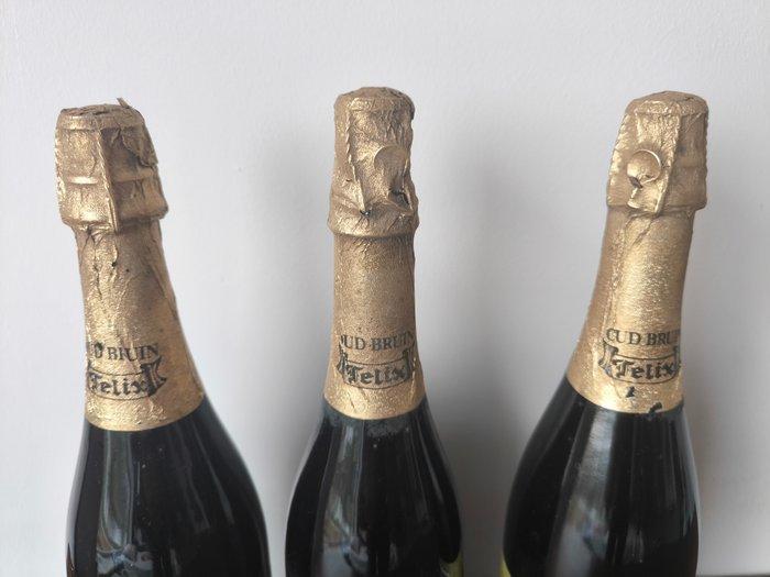 Felix - Oudenaards Oud Bruin - 75cl - 3 flessen, Verzamelen, Wijnen