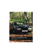 ASTON MARTIN V8, Livres, Autos | Brochures & Magazines, Ophalen of Verzenden