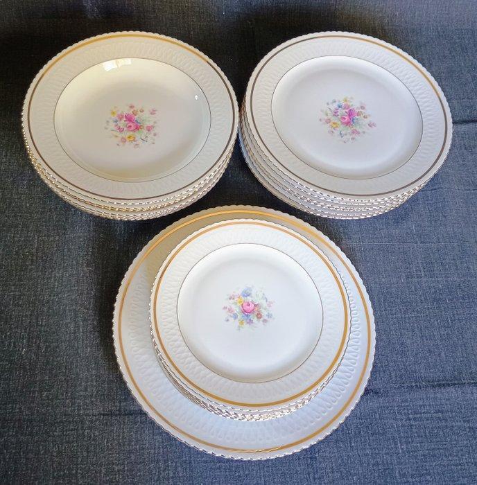 Seltmann Wieden Bavaria - Tafelservies (19) - Elisabeth - 24, Antiek en Kunst, Antiek | Meubels | Tafels