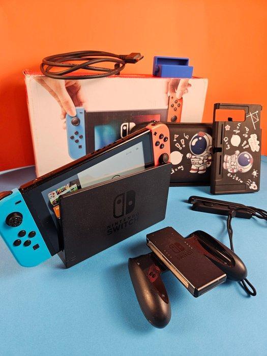 Nintendo - Switch - with Accessories - Spelcomputer - In, Games en Spelcomputers, Spelcomputers | Overige Accessoires