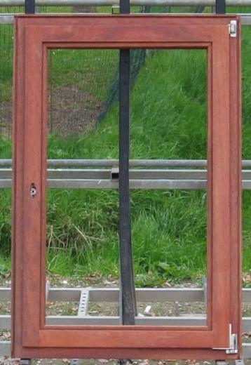 padoek houten raam , chassis , venster , kozijn 78 x 118 beschikbaar voor biedingen