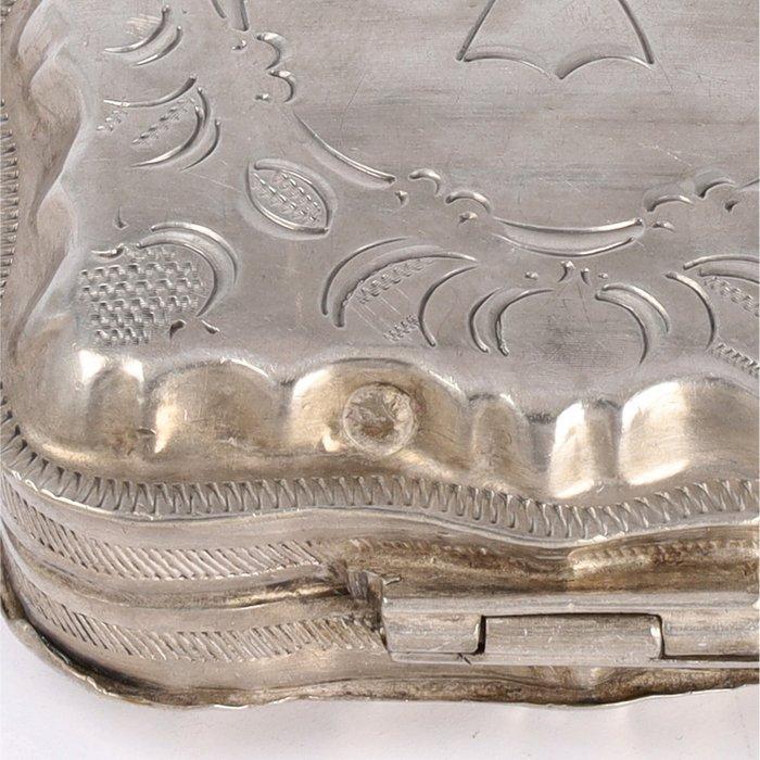O.a. - H.J. van Halteren - Pepermuntdoos (2) - .833 zilver -, Antiek en Kunst, Antiek | Zilver en Goud