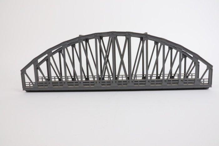 Märklin H0 - 7263 - Bruggen (2) - K-/M- rails boogbruggen, Hobby en Vrije tijd, Modeltreinen | H0