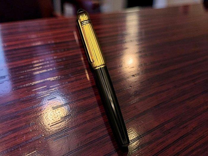 Cartier - Pasha de Cartier - Vulpen, Verzamelen, Pennenverzamelingen