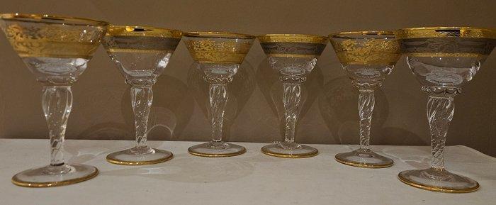 Drinkservies - vierende reuzen, juwelen, bekers in volledig, Antiek en Kunst, Antiek | Meubels | Tafels