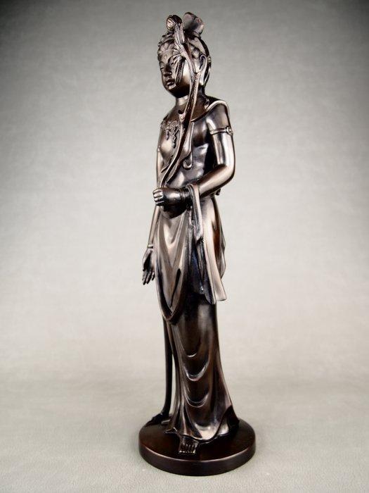 Buddhist bodhisattva who observes and listens to the, Antiek en Kunst, Antiek | Overige Antiek