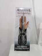 Assassins Creed - - Accessoire de film Réplique du gantelet