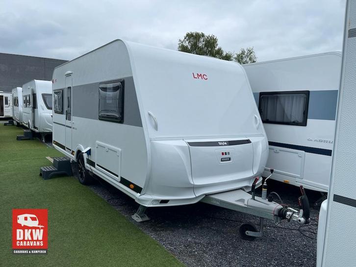 LMC Style 440D, Caravans en Kamperen, Caravans, 1000 - 1250 kg, Gascomfoor, Hordeur, Kachel, Lichtmetalen velgen, Openslaande ramen