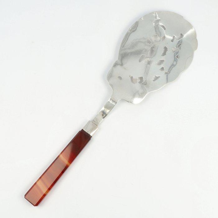 Rintje S. Steensma (Bergum 1865) - Visschep - Agaten heft -, Antiek en Kunst, Antiek | Zilver en Goud