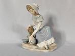 Nao by Lladró - Beeldje - Dziewczyna z kotem - Vicente, Antiek en Kunst