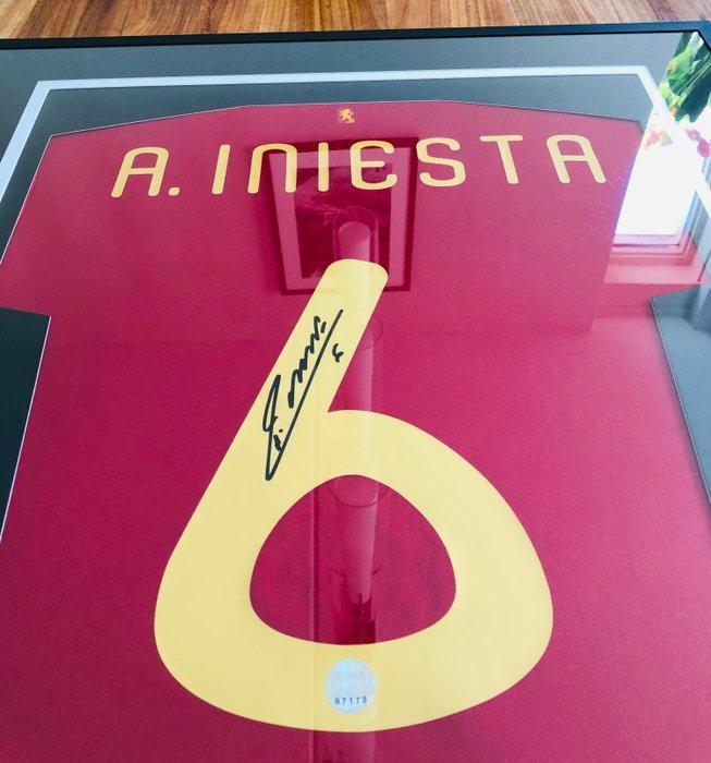 Andres Iniesta - Maillot officiel signé de lEspagne 2020,, Verzamelen, Overige Verzamelen