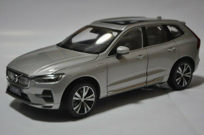 Paudi Model 1:18 - Modelauto - Volvo XC60 - 2022, Hobby en Vrije tijd, Modelauto's | 1:5 tot 1:12