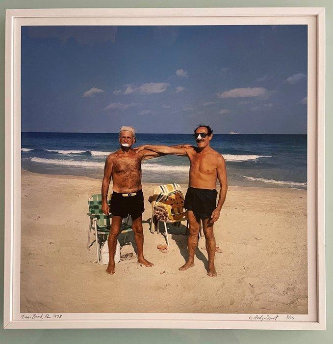 Andy Sweet (1953 - 1982) - Brothers in Arms, Miami Beach, Antiek en Kunst, Kunst | Designobjecten