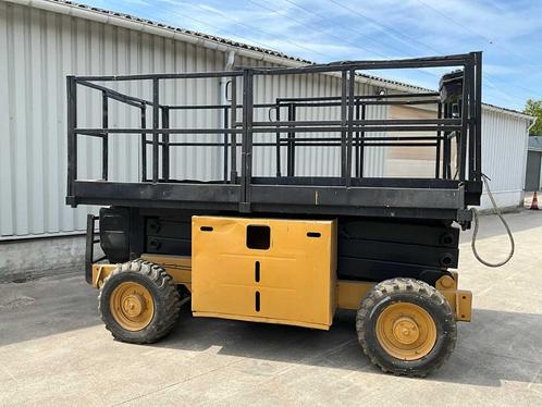 Grove Manlift schaarlift hoogwerker, Zakelijke goederen, Machines en Bouw | Liften, Steigers en Ladders