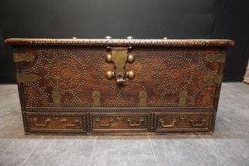 Ancienne coffre de mariage arabe - Bois - Zanzibar - Début