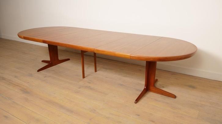 Vintage eettafel | XXXL | Teak | Uitschuifbaar | 320 cm, Huis en Inrichting, Tafels | Eettafels, Ophalen of Verzenden