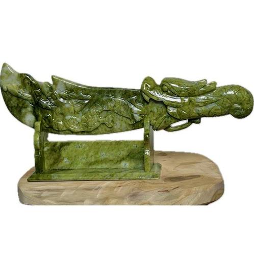 Nefriet Knife - Hoogte: 38.3 cm - Breedte: 3.7 cm- 2080 g, Verzamelen, Mineralen en Fossielen