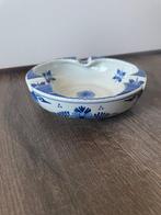 Decoratief ornament - De Porceleyne Fles, Delft - Nederland