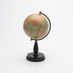 Globe terrestre - 1910 - Institut géographique de Londres de