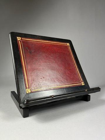 E. Terquem Paris - Pied de table - Bois, Laiton