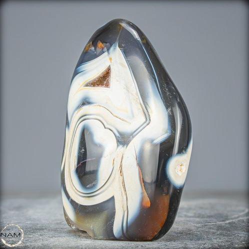 Agate naturelle rare Orque Libre- 1008.08 g, Verzamelen, Mineralen en Fossielen