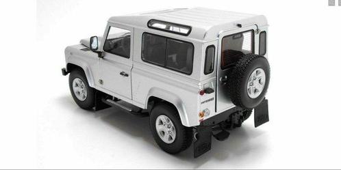 Kyosho 1:18 - Modelauto - Land Rover Defender 90 - modello, Hobby en Vrije tijd, Modelauto's | 1:5 tot 1:12