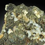 Museum PYRRHOTITE met CALCIT uit Yindu, Binnen-Mongolië,