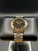 Gucci - Timeless - Sans prix de réserve - YA126410 - Homme -, Handtassen en Accessoires, Horloges | Heren, Nieuw