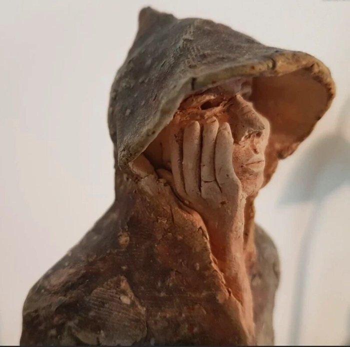 Arek Szwed - Arek Szwed - sculptuur, Denker - 22.5 cm -, Antiek en Kunst, Antiek | Glaswerk en Kristal