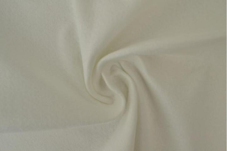 15 meter vilt 3mm - gebroken wit, Hobby en Vrije tijd, Stoffen en Lappen, 120 cm of meer, 200 cm of meer, Wit, Nieuw, Polyester