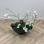Tweedehands stenen plantenbak met Orchidee kunstplant, 90 cm