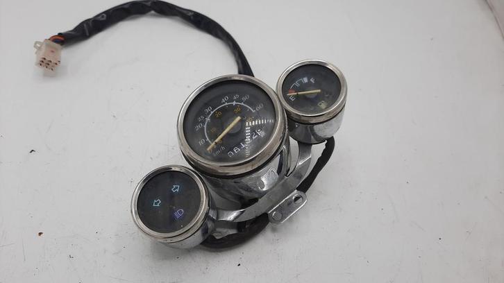 China Retro model / Teller Km 6.122, Fietsen en Brommers, Brommeronderdelen | Scooters, Overige typen, Overige merken, Ophalen of Verzenden