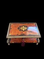 Kist - Hout, Messing - sieraden doos