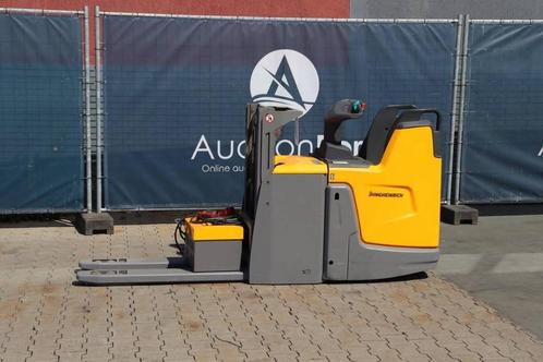 Veiling: Stapelaar Jungheinrich EMD 115i and EMD 220 Elektri, Zakelijke goederen, Machines en Bouw | Heftrucks en Intern transport