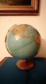 Globe - Paul Oestergaard - Politiek- + fysiek- - 1970-1980, Antiek en Kunst, Curiosa en Brocante