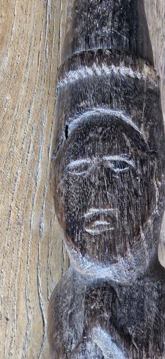 flotteur pour maintenir les filets de pêche - Siberut,, Antiek en Kunst, Kunst | Niet-Westerse kunst