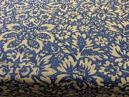 San leucio 900 x 140 - Meubelstof  - 900 cm - 140 cm, Antiek en Kunst, Antiek | Tapijten, Tafelkleden en Textiel