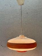 Plafondlamp - Acryl & Teak Strip - Cirkulaire lampenkap