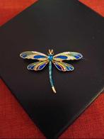 Decoratief mooi, vintage libellulabracelet, gouden plaatje.