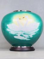 Vaas - Cloisonné vaas met een paar zwanen , symboliserend