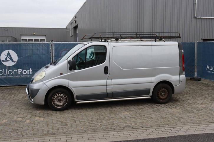 Veiling: Bestelwagen Opel VIVARO-2 2.0CDTI/66KW-E4 2.7T L1H1, Autos, Camionnettes & Utilitaires, Enlèvement