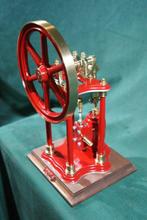 Moteur à vapeur - laiton laqué, Hêtre - 2025 - Grande