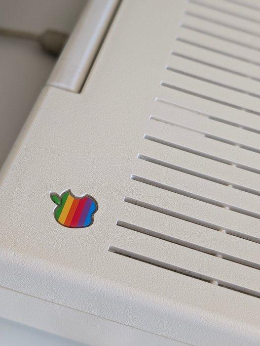 Apple IIc A2S4100 (128K) – Original screen & stand – ALPS, Games en Spelcomputers, Spelcomputers | Overige Accessoires