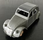 Dinky Toys - 1:43 - ref. 24T Citroën 2CV, Hobby & Loisirs créatifs, Voitures miniatures | 1:5 à 1:12