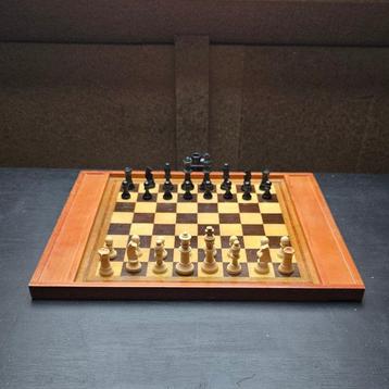 Schaakspel - Vintage schaak/dambord - Hout beschikbaar voor biedingen