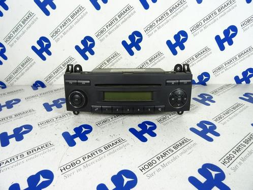 Radio/CD-speler A 906 820 0286 o.a: Sprinter w906, Vito w639, Auto-onderdelen, Elektronica en Kabels, Gebruikt, 3 maanden garantie