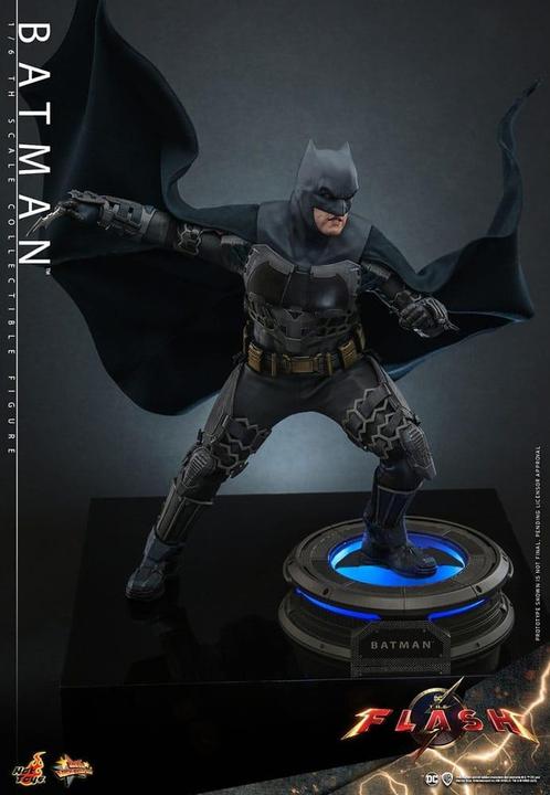 The Flash Movie Masterpiece Action Figure 1/6 Batman 30 cm, Verzamelen, Film en Tv, Ophalen of Verzenden